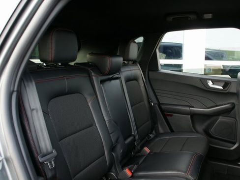 New 2026 Ford Escape ST-Line w/ Tech Pack #1 image 32