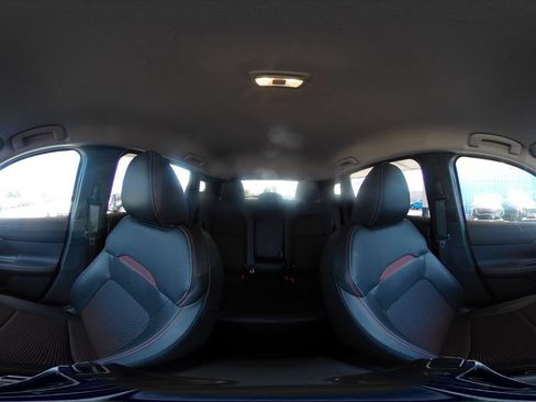 Used 2026 Nissan Kicks SR FWD image 36