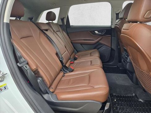 Used 2017 Audi Q7 3.0T Premium image 20