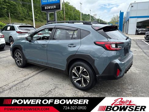 Used 2024 Subaru Crosstrek 2.0i Premium AWD/4WD image 3