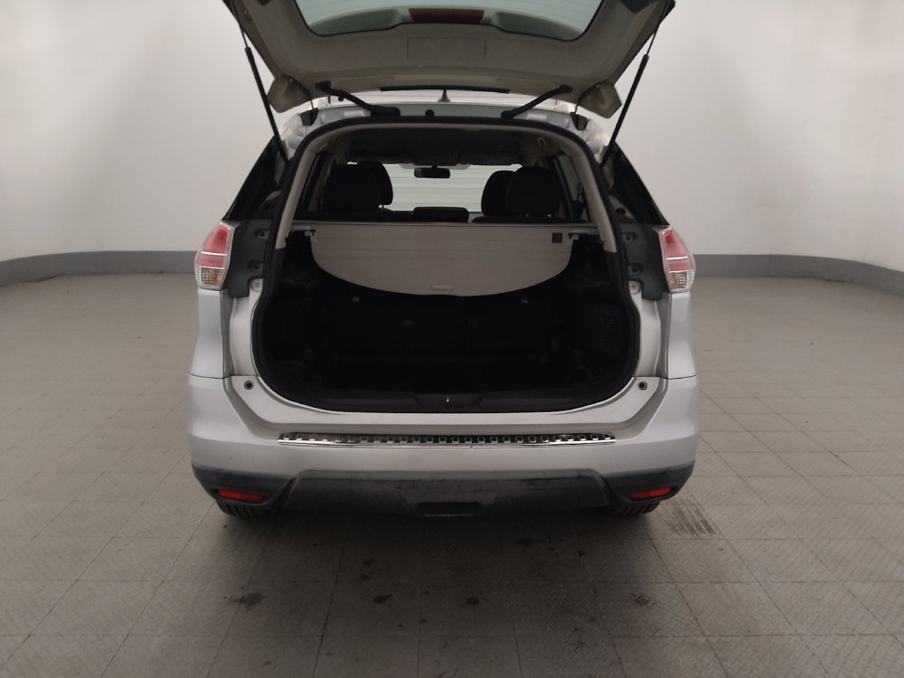 Used 2015 Nissan Rogue SV AWD/4WD image 29
