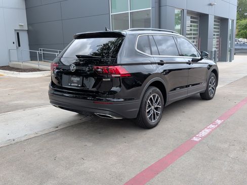 Used 2019 Volkswagen Tiguan SE image 10