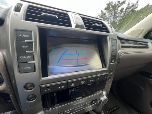 Used 2018 Lexus GX 460 w/ Navigation Package AWD/4WD image 18