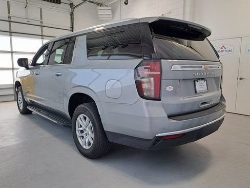 Used 2024 Chevrolet Suburban LT AWD/4WD image 7