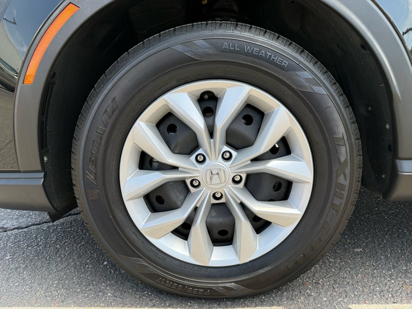 Used 2025 Honda CR-V LX image 10