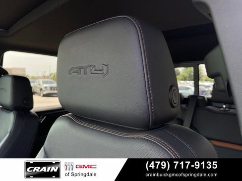 Used 2024 GMC Sierra 1500 AT4 w/ Technology Package AWD/4WD image 21
