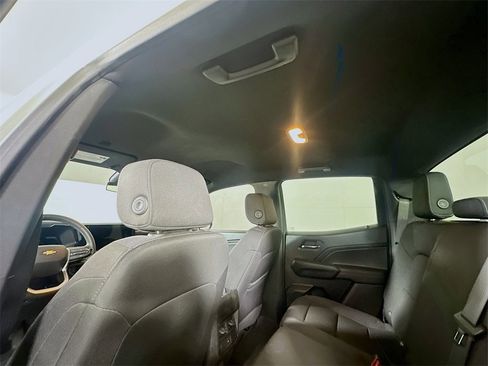 Used 2023 Chevrolet Colorado LT image 13