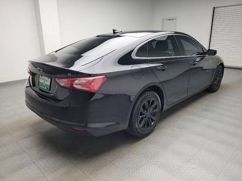 Used 2019 Chevrolet Malibu LT FWD image 9