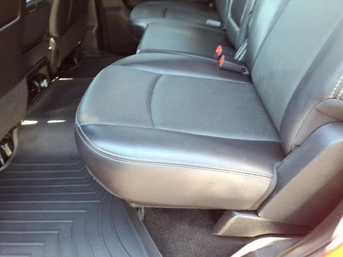 Used 2016 RAM 2500 Laramie AWD/4WD image 21