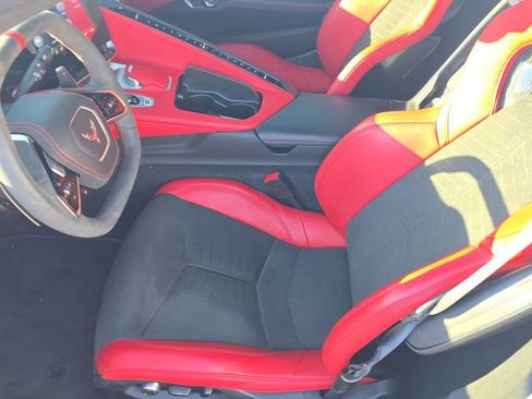Used 2023 Chevrolet Corvette Stingray Premium Cpe w/ Battery Protection Package image 13