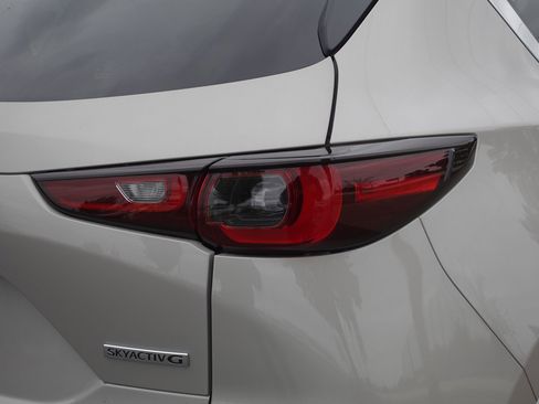 New 2025 MAZDA CX-5 AWD 2.5 S w/ Preferred Package image 5