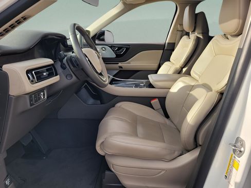 Used 2022 Lincoln Aviator Grand Touring w/ Equipment Group 301A image 14