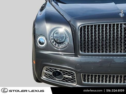 Used 2017 Bentley Mulsanne RWD image 9