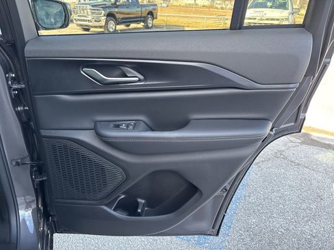 New 2026 Jeep Grand Cherokee Laredo X AWD/4WD image 47