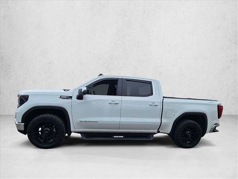 Used 2022 GMC Sierra 1500 SLE AWD/4WD image 8
