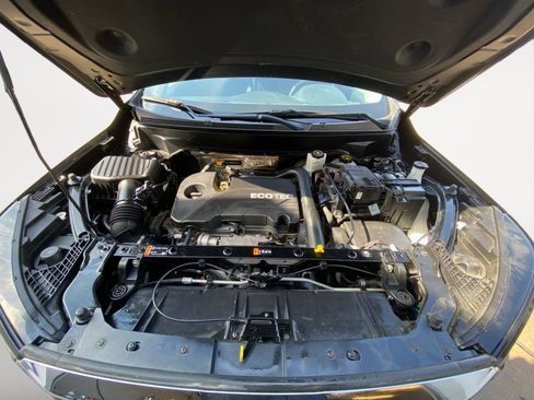 Used 2022 GMC Terrain SLE w/ Driver Convenience Package image 32