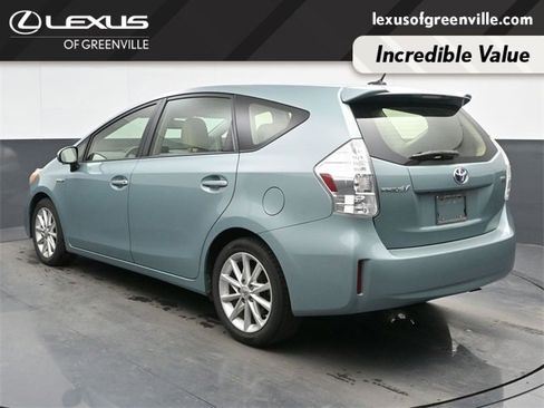 Used 2014 Toyota Prius V Five image 6