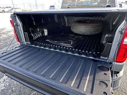 Used 2019 Chevrolet Silverado 1500 Custom w/ Custom Value Package image 11