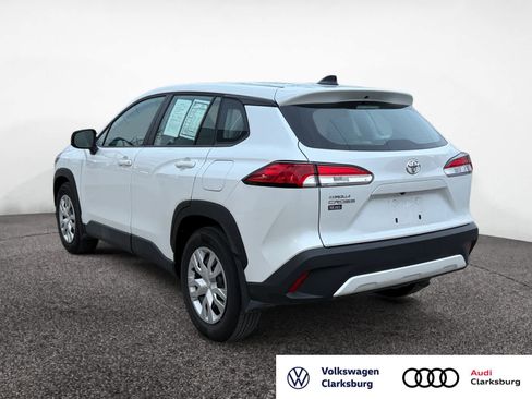 Used 2025 Toyota Corolla Cross L image 3