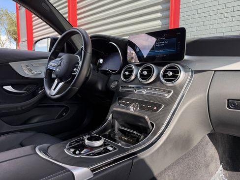 Used 2023 Mercedes-Benz C 300 4MATIC Coupe image 15