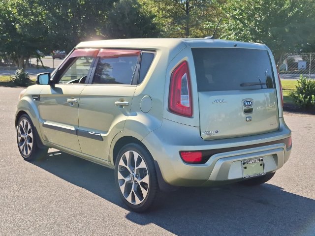Used 2012 Kia Soul ! FWD image 5