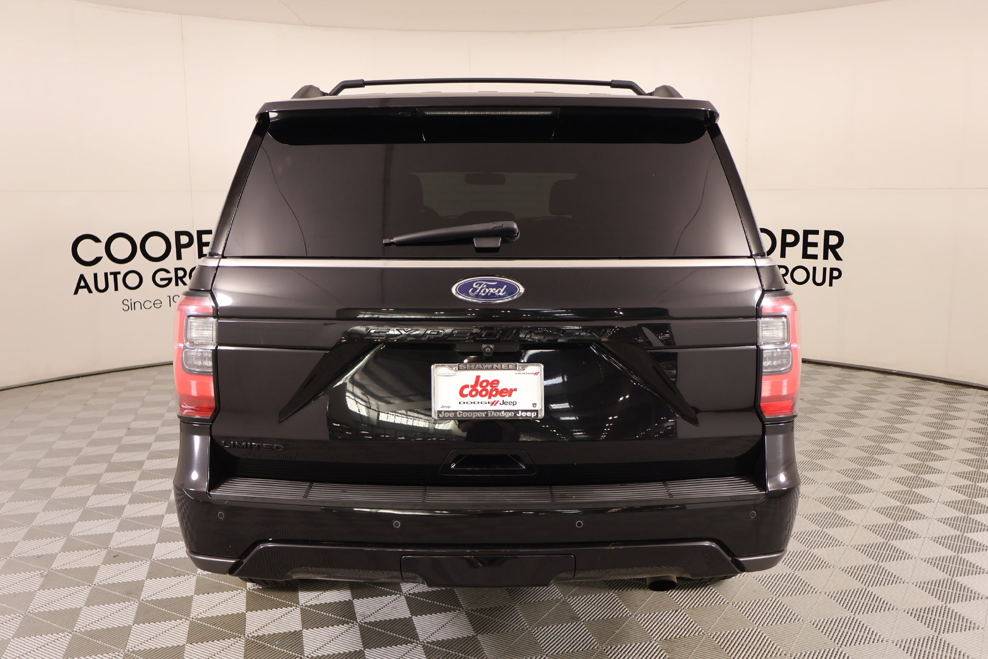 Used 2021 Ford Expedition Limited AWD/4WD image 24