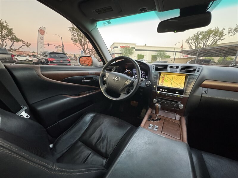 Used 2012 Lexus LS 460 w/ Sport Pkg RWD image 37