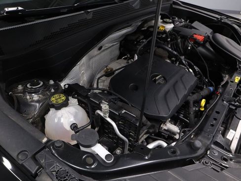 Used 2025 Chevrolet TrailBlazer LT w/ LT Cold Weather Package FWD image 14