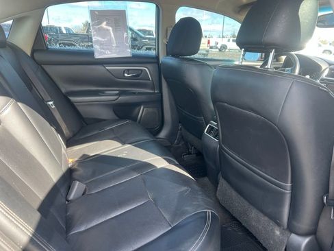 Used 2018 Nissan Altima 2.5 SL FWD image 27