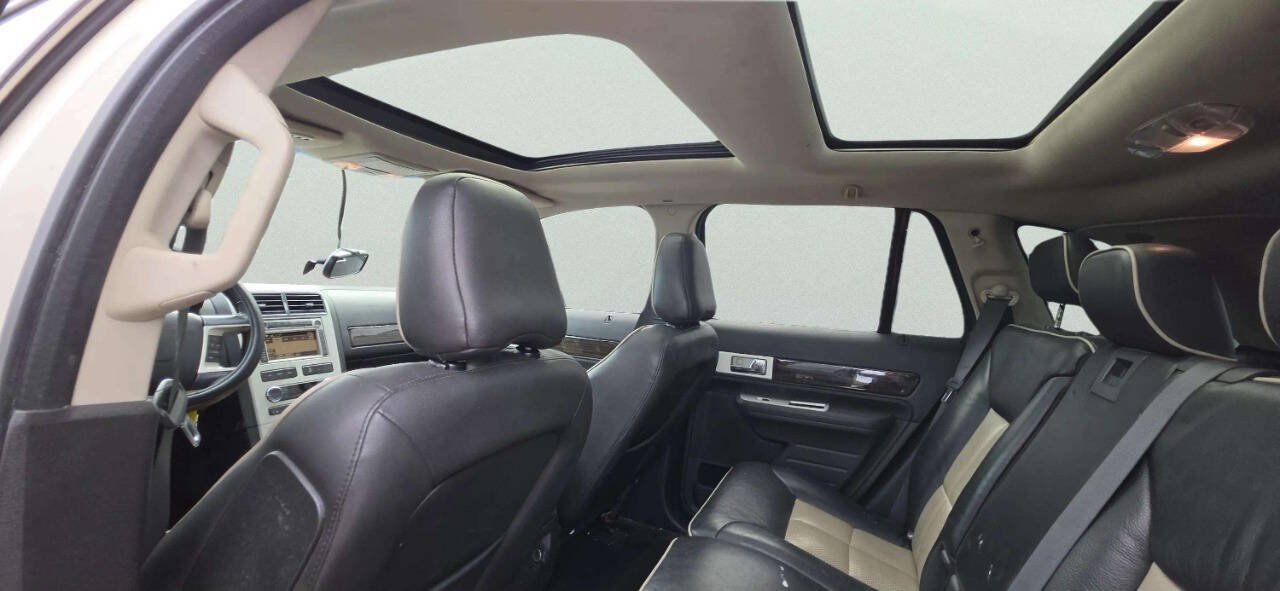 Used 2008 Lincoln MKX 2WD image 8