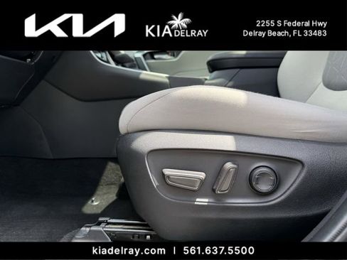 Used 2024 Toyota RAV4 XLE w/ Convenience Package image 19