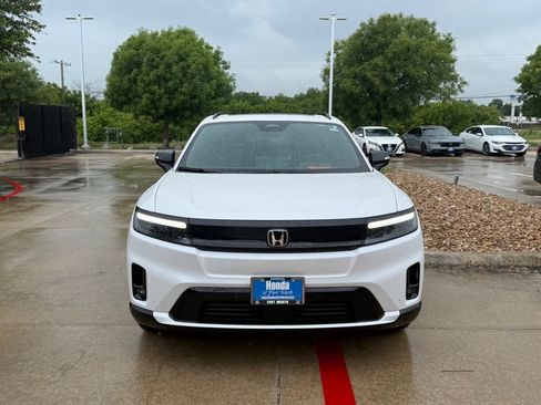 Used 2024 Honda Prologue Touring image 9