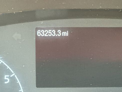 Used 2023 Ford Transit 350 XLT image 15