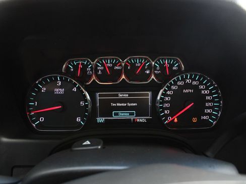 Used 2019 Chevrolet Tahoe LT AWD/4WD image 9