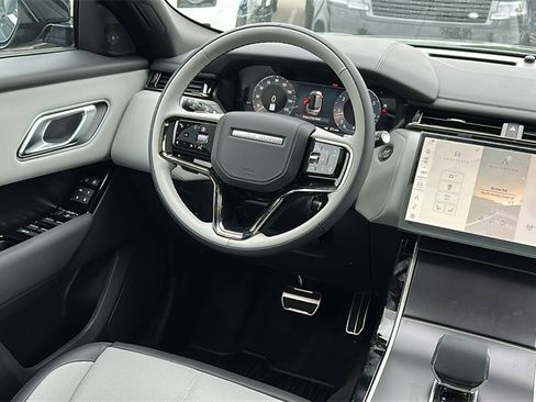 New 2026 Land Rover Range Rover Velar Dynamic SE image 24