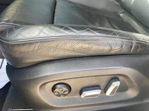 Used 2018 Audi Q3 2.0T Premium w/ Convenience Package image 18