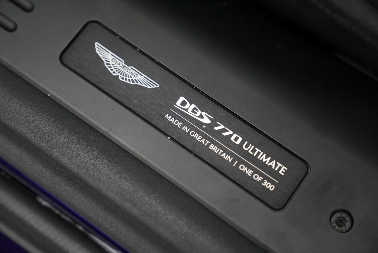 Used 2023 Aston Martin DBS Coupe RWD image 22