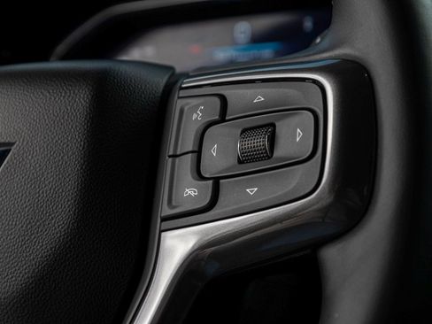 Used 2024 Chevrolet Silverado 1500 ZR2 w/ Technology Package image 18