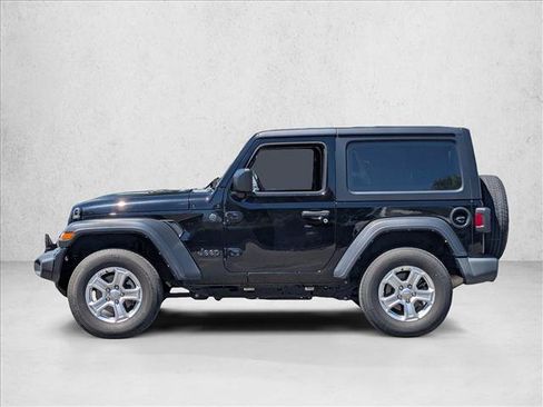 Used 2022 Jeep Wrangler Sport AWD/4WD image 9