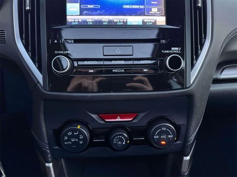 Used 2020 Subaru Forester Premium image 30