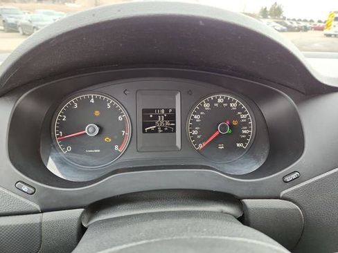 Used 2011 Volkswagen Jetta S image 11