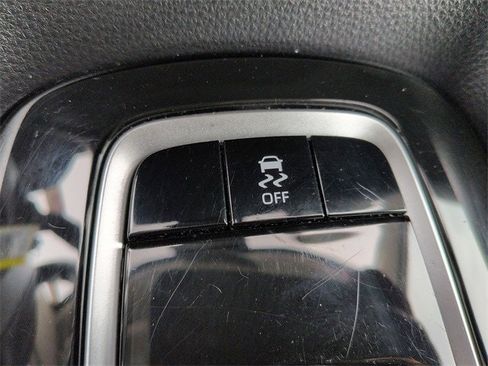 Certified 2025 Toyota Corolla LE image 24