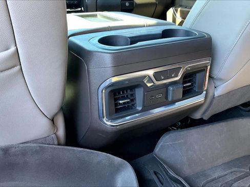 Used 2020 GMC Sierra 1500 SLT w/ SLT Premium Plus Package image 32