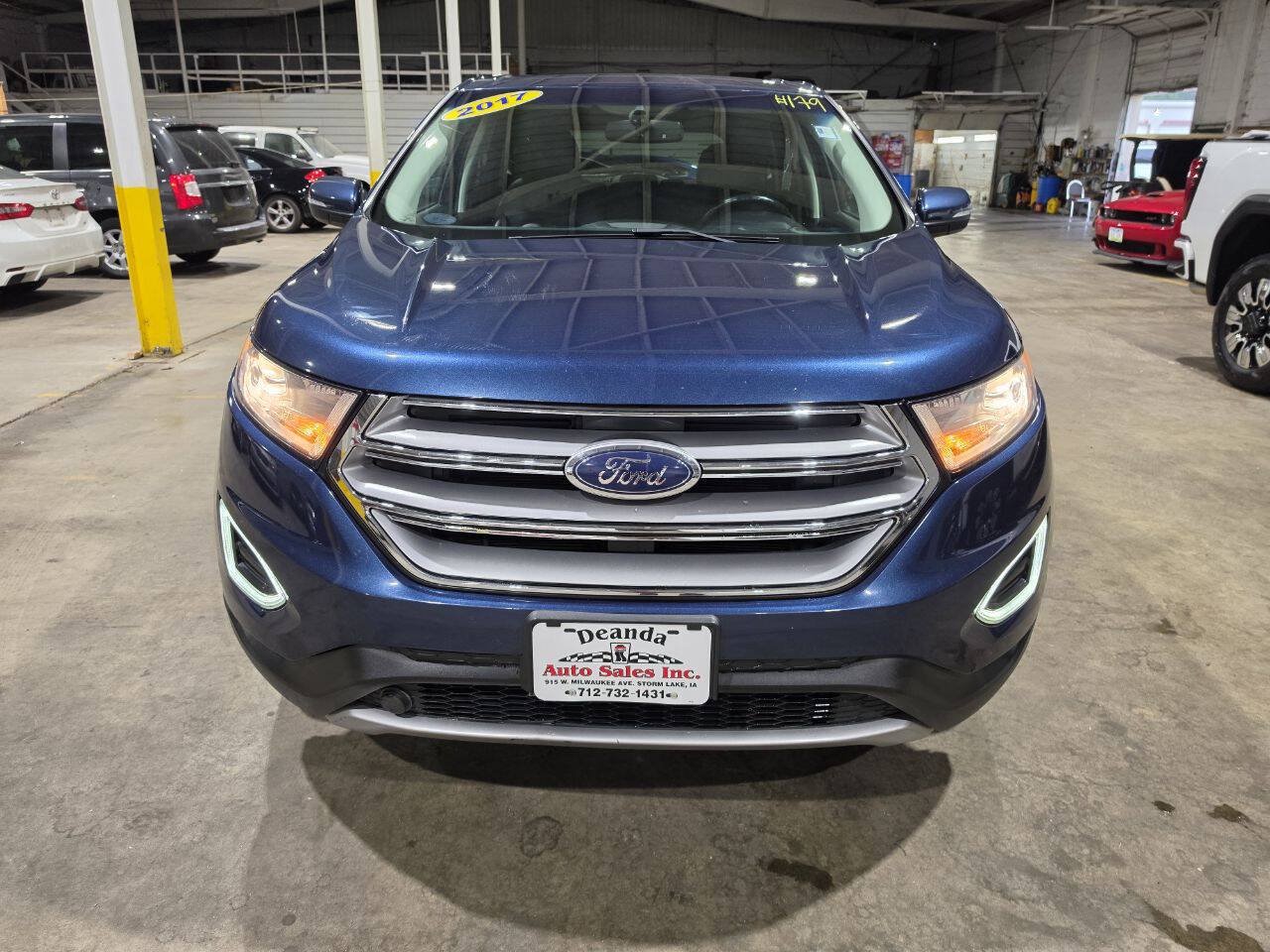 Used 2017 Ford Edge SEL w/ Equipment Group 201A AWD/4WD image 18