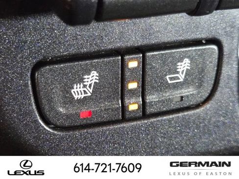 Used 2015 GMC Canyon SLE w/ All-Terrain Package AWD/4WD image 34