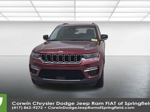 Used 2023 Jeep Grand Cherokee Limited image 5