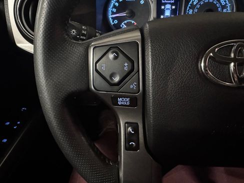 Used 2021 Toyota Tacoma SR5 image 22