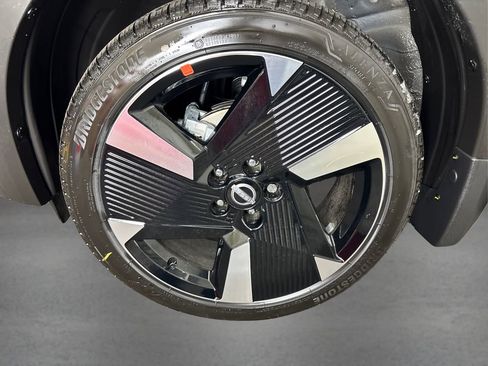 New 2026 Nissan Kicks SR image 12