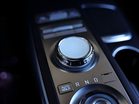 Used 2023 Genesis GV70 2.5T w/ Sport Prestige Package image 54