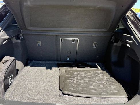 Certified 2023 Volkswagen ID.4 Pro S AWD/4WD image 5